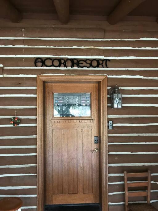 Acorn Resort A Unique Retreat Cabin, 13 Acres Land Bloomington Exterior foto